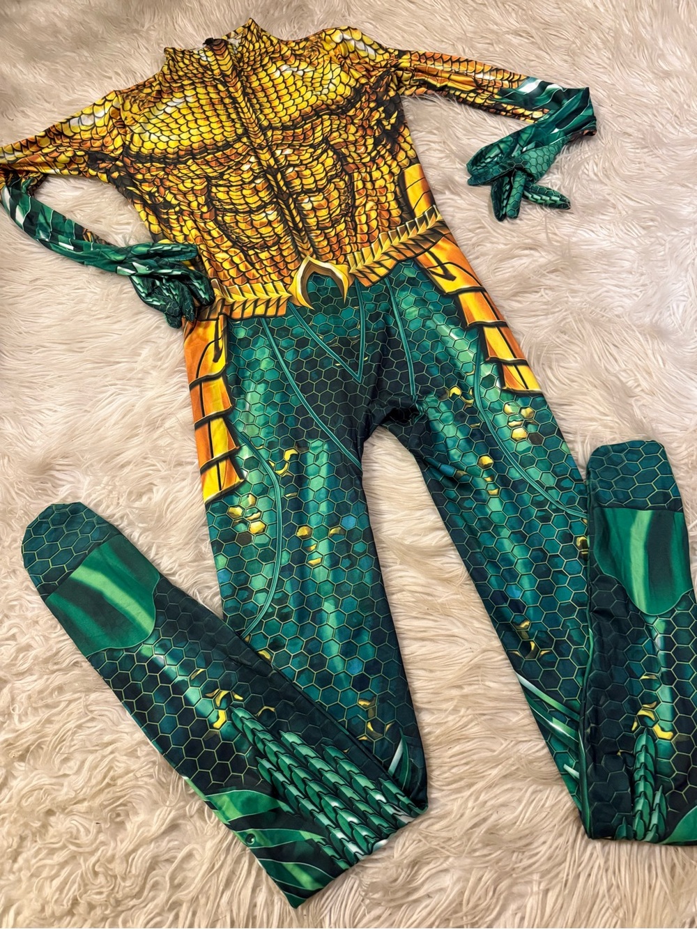 Men’s aquaman costume (E8)